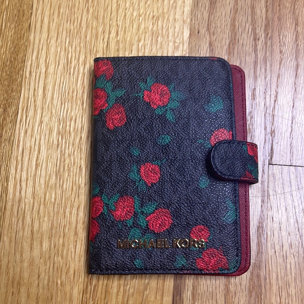 mk passport case